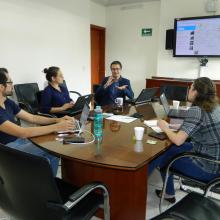 Académicos de UDGVirtual e Iteso reunidos para planear laboratorios digitales