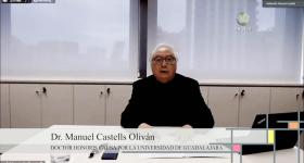 Sociólogo y Doctor Honoris causa por la Universidad de Guadalajara, Manuel Castells Oliván