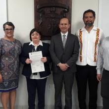 Titulada con el comité evaluador