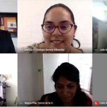 Egresada y sinodales de proyecto